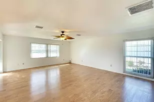 6517 10th Ave W, Bradenton, FL 34209 - Photo 5