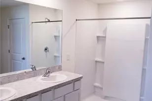 12207 Kingsley Trl, Parrish, FL 34219 - Photo 17