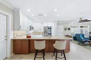 405 Darling Dr, Venice, FL 34285 - Photo 17