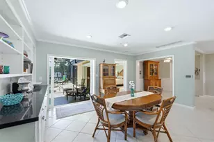 405 Darling Dr, Venice, FL 34285 - Photo 15