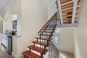 605 Avenida De Mayo, Sarasota, FL 34242 - Photo 5