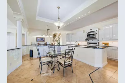 605 Avenida De Mayo, Sarasota, FL 34242 - Photo 7