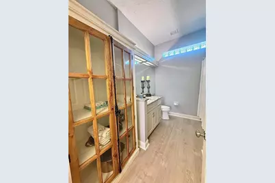 405 Wellington Court, Venice, FL 34292 - Photo 21