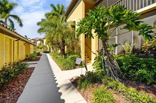 7235 River Hammock Dr, Bradenton, FL 34212 - Photo 9