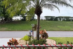 8304 Princess Ct, Palmetto, FL 34221 - Photo 3