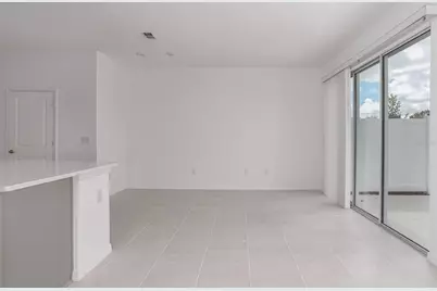 11787 Glenside Terrace, Palmetto, FL 34221 - Photo 9