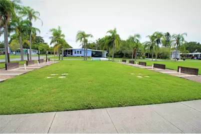 5580 Stonehaven Lane, Sarasota, FL 34233 - Photo 23