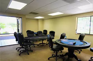 5580 Stonehaven Ln, Sarasota, FL 34233 - Photo 21