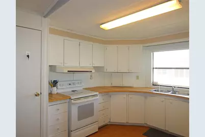 5580 Stonehaven Lane, Sarasota, FL 34233 - Photo 5