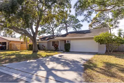 8457 Cypress Lake Circle, Sarasota, FL 34243 - Photo 5