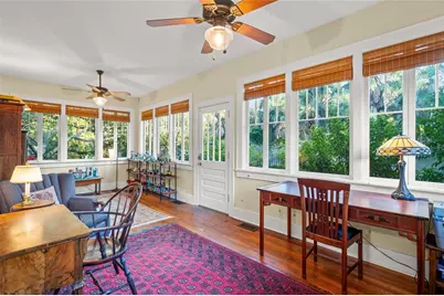 2445 Alameda Avenue, Sarasota, FL 34234 - Photo 9