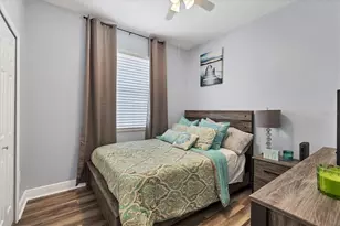 3774 Parkridge Cir, Sarasota, FL 34243 - Photo 17