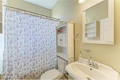 7122 42nd Court E, Sarasota, FL 34243 - Photo 37