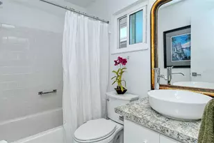 1809 Vera Pl, Sarasota, FL 34235 - Photo 25