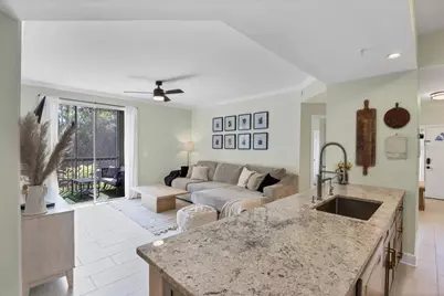 5711 Bentgrass Drive #19-104, Sarasota, FL 34235 - Photo 7