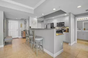 800 N Tamiami Trail, Sarasota, FL 34236 - Photo 9