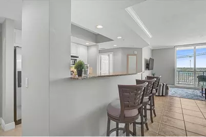 800 N Tamiami Trail #910, Sarasota, FL 34236 - Photo 13