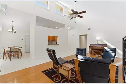 8215 Country Oaks Court, Sarasota, FL 34243 - Photo 9