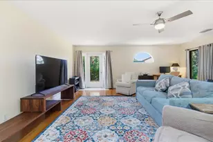 8215 Country Oaks Ct, Sarasota, FL 34243 - Photo 31