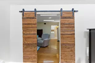 8215 Country Oaks Ct, Sarasota, FL 34243 - Photo 29