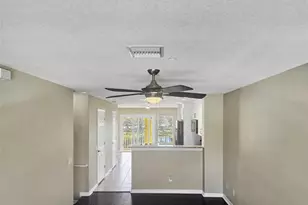 8716 Spruce Hills Ct, Lakewood Ranch, FL 34202 - Photo 3