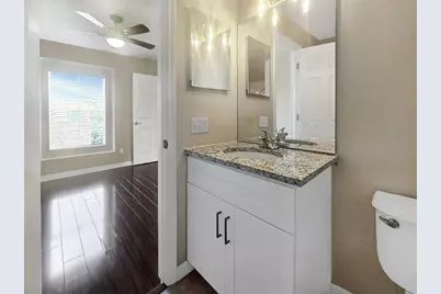 8716 Spruce Hills Court, Lakewood Ranch, FL 34202 - Photo 7