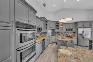 12809 Sheringham Way, Sarasota, FL 34240 - Photo 23