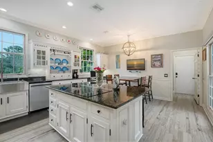 156 Bishopscourt Rd, Osprey, FL 34229 - Photo 23