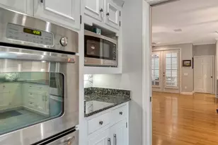 156 Bishopscourt Rd, Osprey, FL 34229 - Photo 31