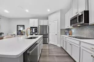 11026 High Noon Trl, Parrish, FL 34219 - Photo 7