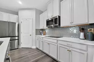 11026 High Noon Trl, Parrish, FL 34219 - Photo 9