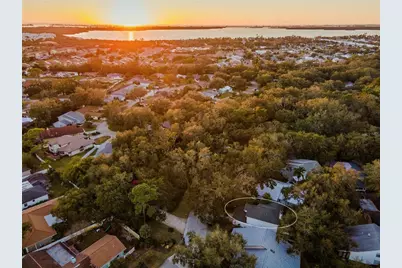 6704 Arbor Oaks Drive, Bradenton, FL 34209 - Photo 45