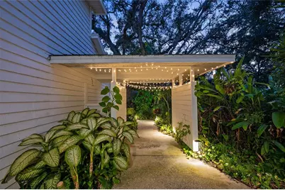 6704 Arbor Oaks Drive, Bradenton, FL 34209 - Photo 5