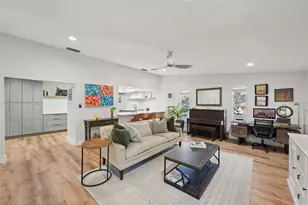 6704 Arbor Oaks Dr, Bradenton, FL 34209 - Photo 11