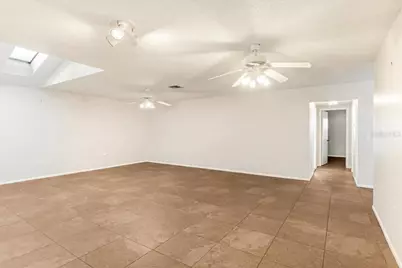 3820 Glen Oaks Manor Drive, Sarasota, FL 34232 - Photo 11