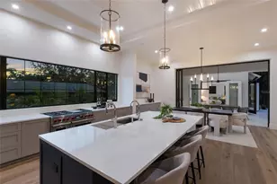 329 Bird Key Dr, Sarasota, FL 34236 - Photo 7