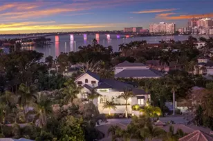 329 Bird Key Dr, Sarasota, FL 34236 - Photo 3