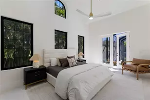 329 Bird Key Dr, Sarasota, FL 34236 - Photo 51