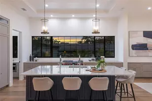 329 Bird Key Dr, Sarasota, FL 34236 - Photo 5