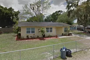 2802 5th St E, Bradenton, FL 34208 - Photo 1