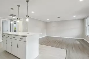 1018 Osprey Ct, Dunedin, FL 34698 - Photo 3