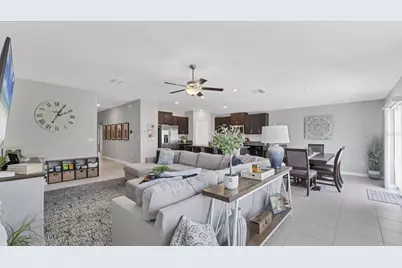 15423 Miller Creek Drive, Sun City Center, FL 33573 - Photo 7