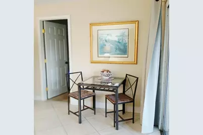 7143 Wood Creek Drive #203, Sarasota, FL 34231 - Photo 17