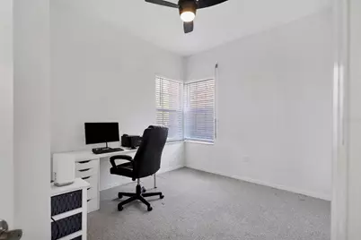 4317 Marcott Circle, Sarasota, FL 34233 - Photo 27