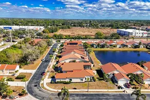 4317 Marcott Cir, Sarasota, FL 34233 - Photo 35