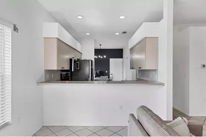 4317 Marcott Circle, Sarasota, FL 34233 - Photo 15