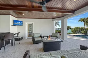 119 N Warbler Ln, Sarasota, FL 34236 - Photo 43