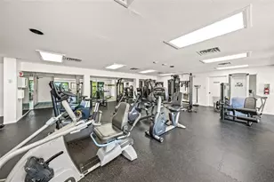 5750 Midnight Pass Rd, Sarasota, FL 34242 - Photo 31