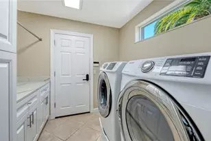 3548 Fair Oaks Ln, Longboat Key, FL 34228 - Photo 35