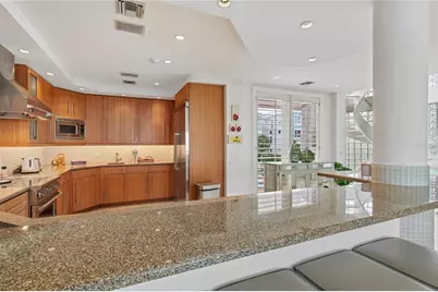 648 Beach Road, Sarasota, FL 34242 - Photo 13
